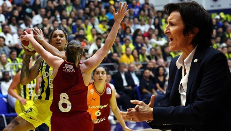 Fenerbahçe Opet – Galatasaray Çağdaş Faktoring maç sonucu: 82-73 | Kadınlar basketbolda derbi Fenerbahçe'nin!